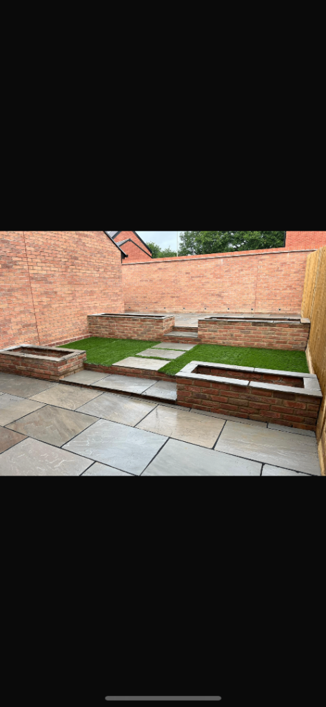 Patio installer / landscaper