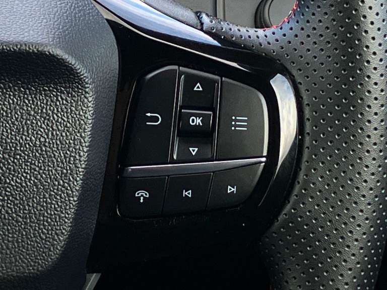 2025 Ford Puma 1.0 EcoBoost Hybrid mHEV ST-Line 5dr Hatchback PETROL Manual