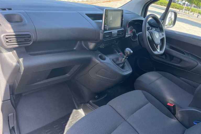 2022 Vauxhall Combo 1.5 Turbo D 2000 Sportive Panel Van 5dr Diesel Manual L1 H1 Euro 6 (100 ps) P...