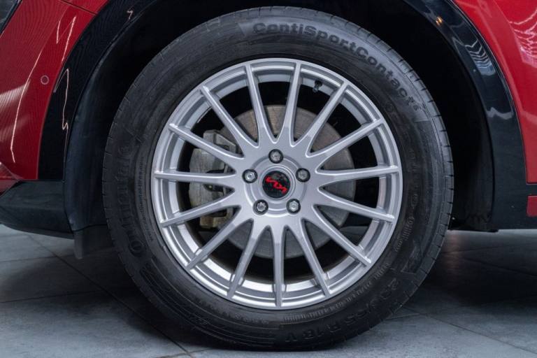 2023 Kia Sportage 1.6 h T-GDi GT-Line S SUV 5dr Petrol Hybrid Auto AWD Euro 6 (s/s) (226 bhp) Aut...