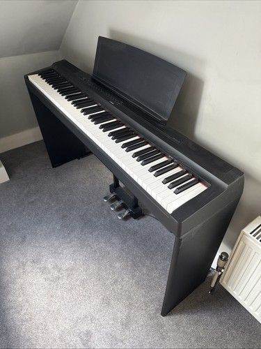 Yamaha P-125 Digital Piano 88 Weighted Keys + Stand & Triple Pedal –