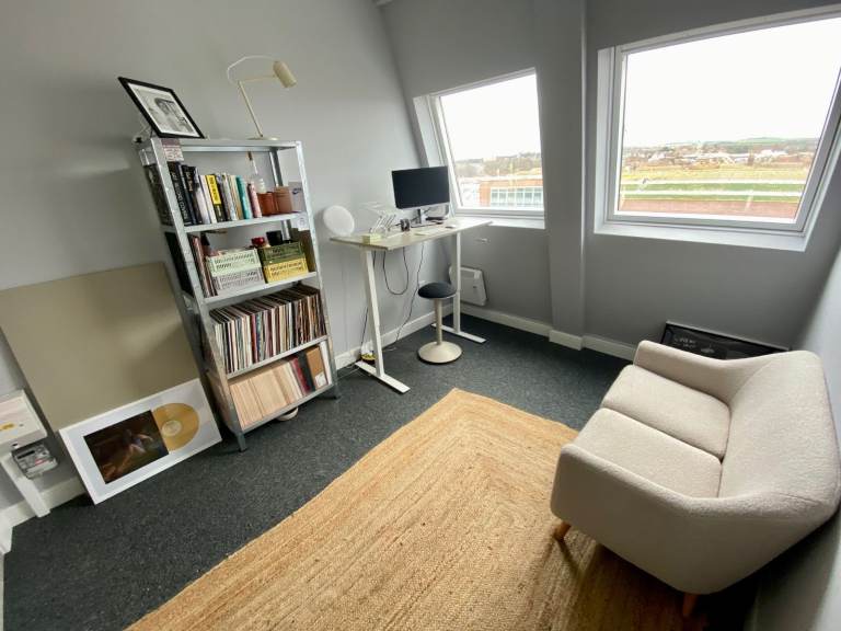 Workshop/Office/Artist Studio available for rent from late May