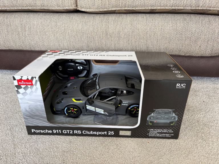 1:14 Porsche 911 GT2 RS Clubsport 25 Remote Control car New 