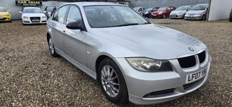 BMW 3 SERIES 2.0 320i SE Saloon 2007