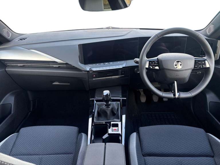 2025 Vauxhall Astra 1.2 Turbo 130 Griffin 5dr Hatchback Manual