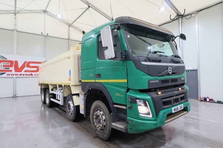 2016 (16 PLATE) Volvo FM410 8x4 Euro 6 Tippers