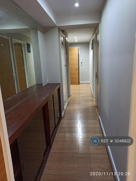2 bedroom flat in Turnpike Link, Croydon, CR0 (2 bed) (#3048822)