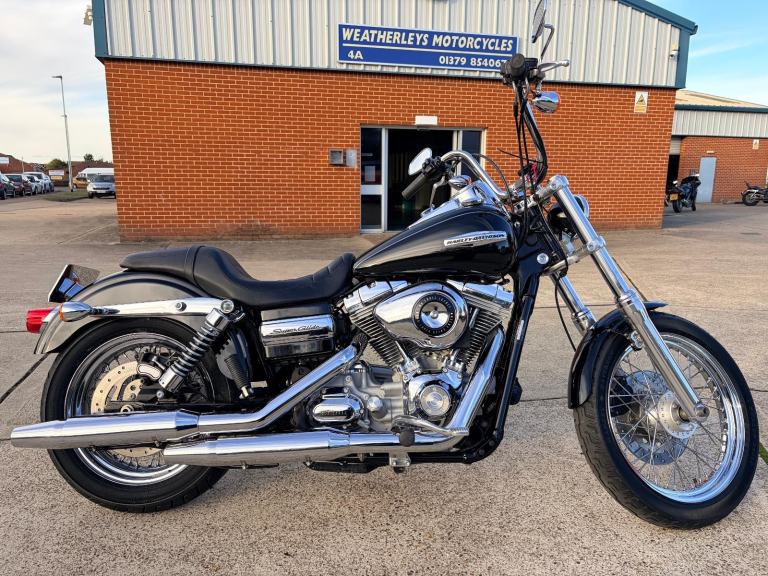 Harley-Davidson FXDC 1584 DYNA SUPERGLIDE CUSTOM LOW MILES