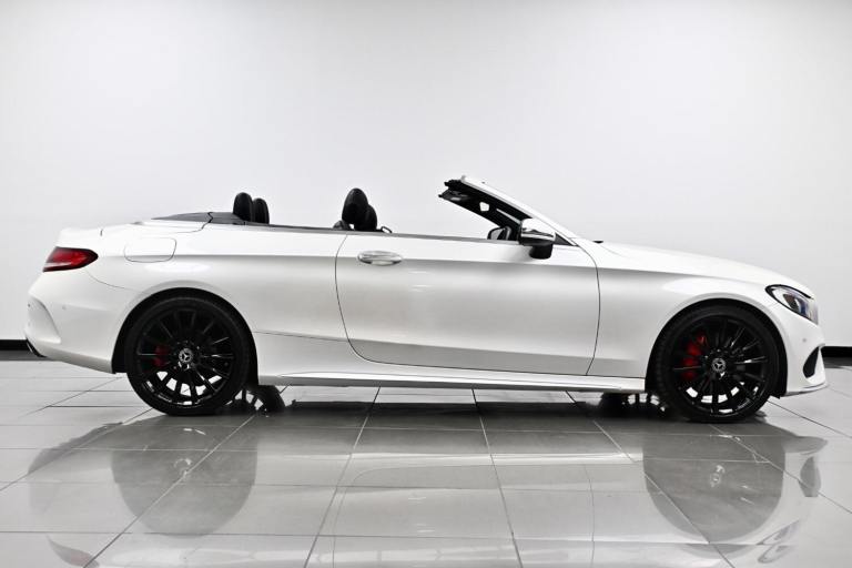 2017 Mercedes-Benz C Class 2.1 C250d AMG Line Cabriolet G-Tronic+ Euro 6 (s/s) 2dr CONVERTIBLE Di...