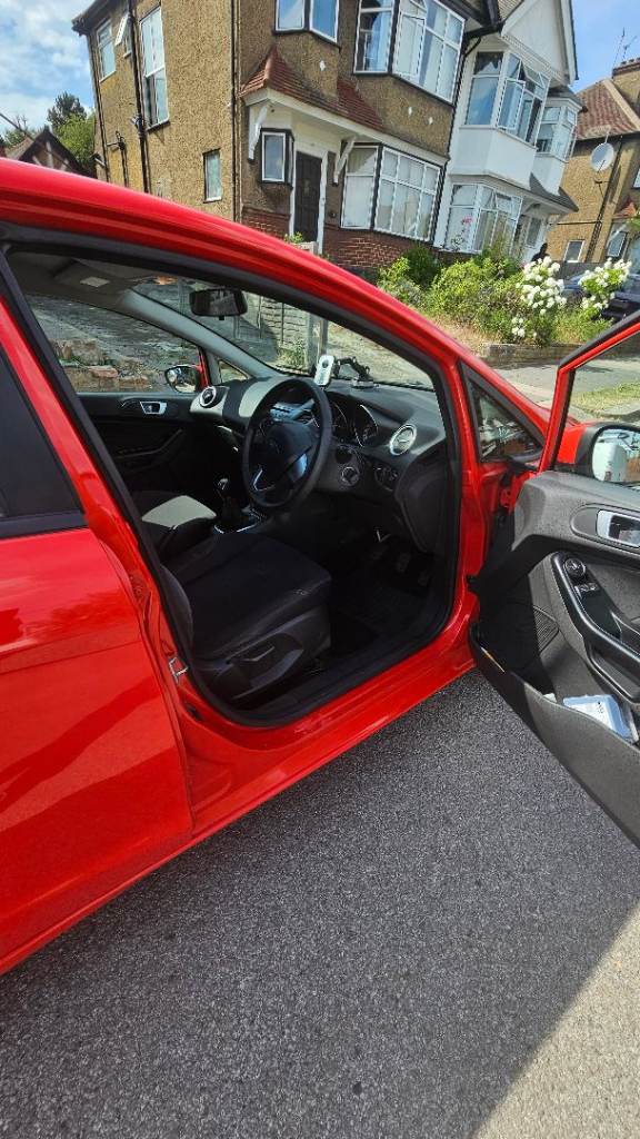 Ford, FIESTA, Hatchback, 2013, Manual, 1241 (cc), 5 doors