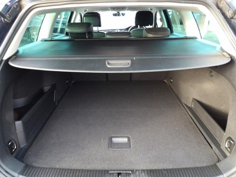 2017 Volkswagen Passat TSI GTE Estate HYBRID Automatic