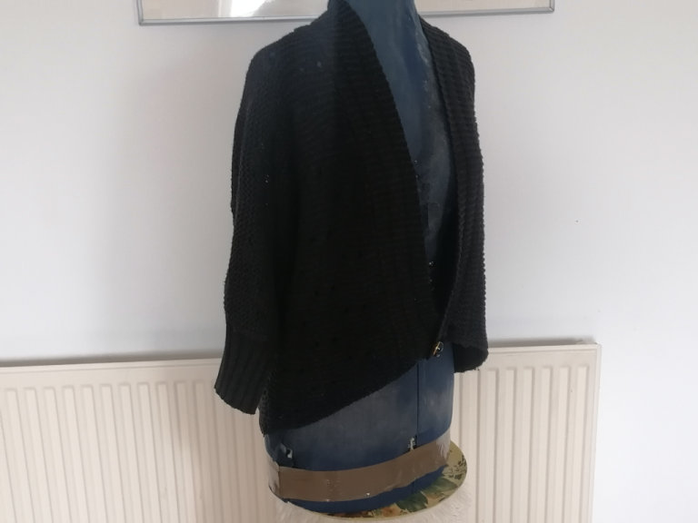 Vintage Y2K Designer MALENE BIRGER Cropped Cardigan. Ex Cond. Size : S / M 