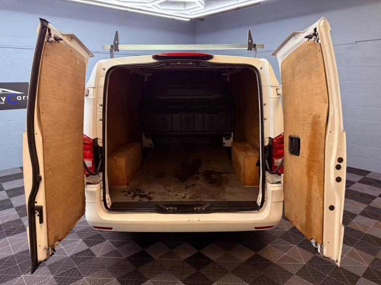 2020 Mercedes-Benz Vito 1.7 114 CDI Progressive FWD L2 Euro 6 (s/s) 5dr (LWB) PANEL VAN Diesel Ma...