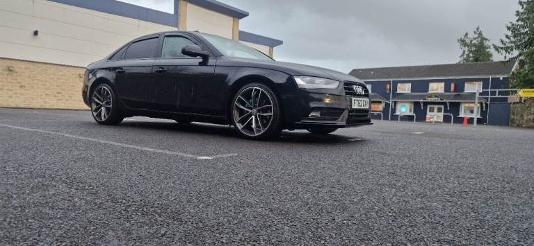 Audi, A4, Saloon, 2012, Manual, 1968 (cc), 4 doors