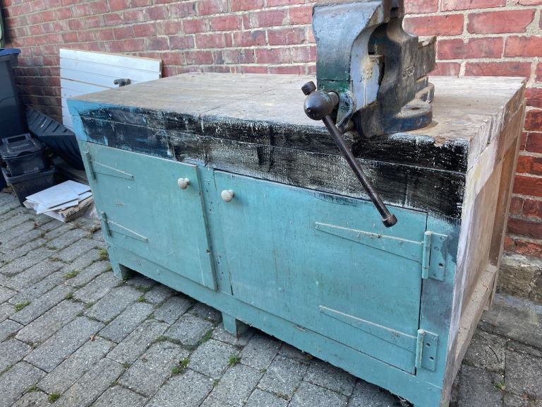 Vintage work bench 