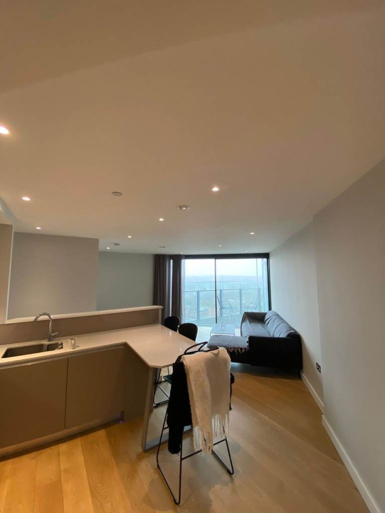 Flat to rent - Tenancy takeover - 2 bedrooms, 2 bathrooms