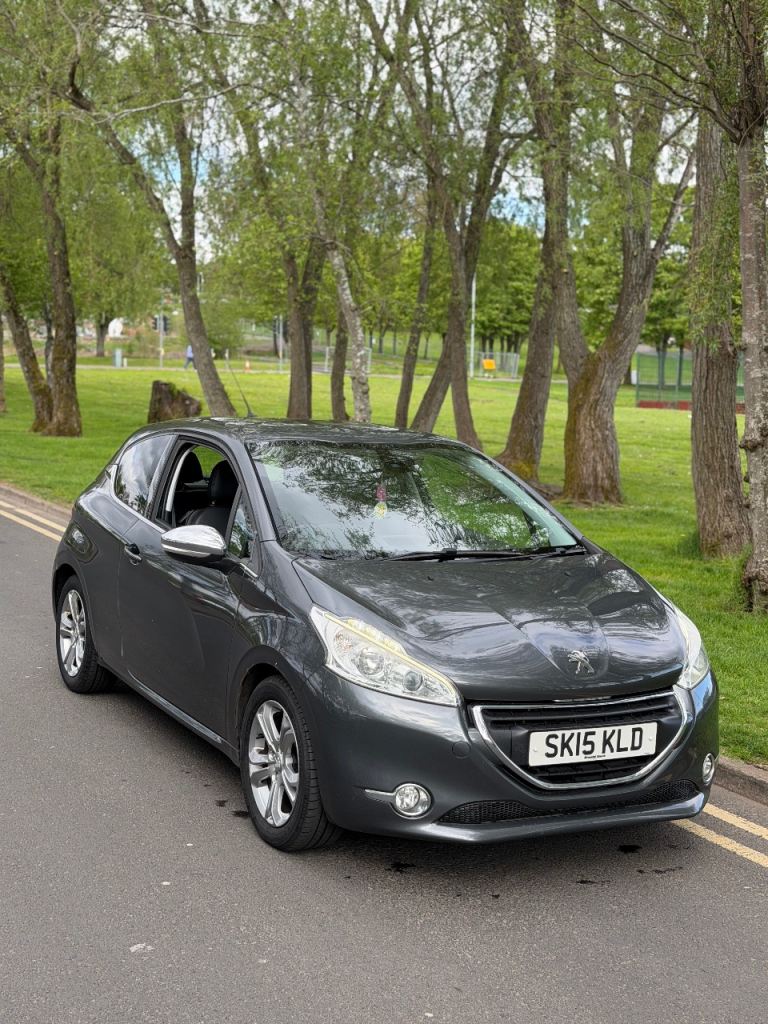 Peugeot, 208, Hatchback, 2015, Manual, 1199 (cc), 3 doors