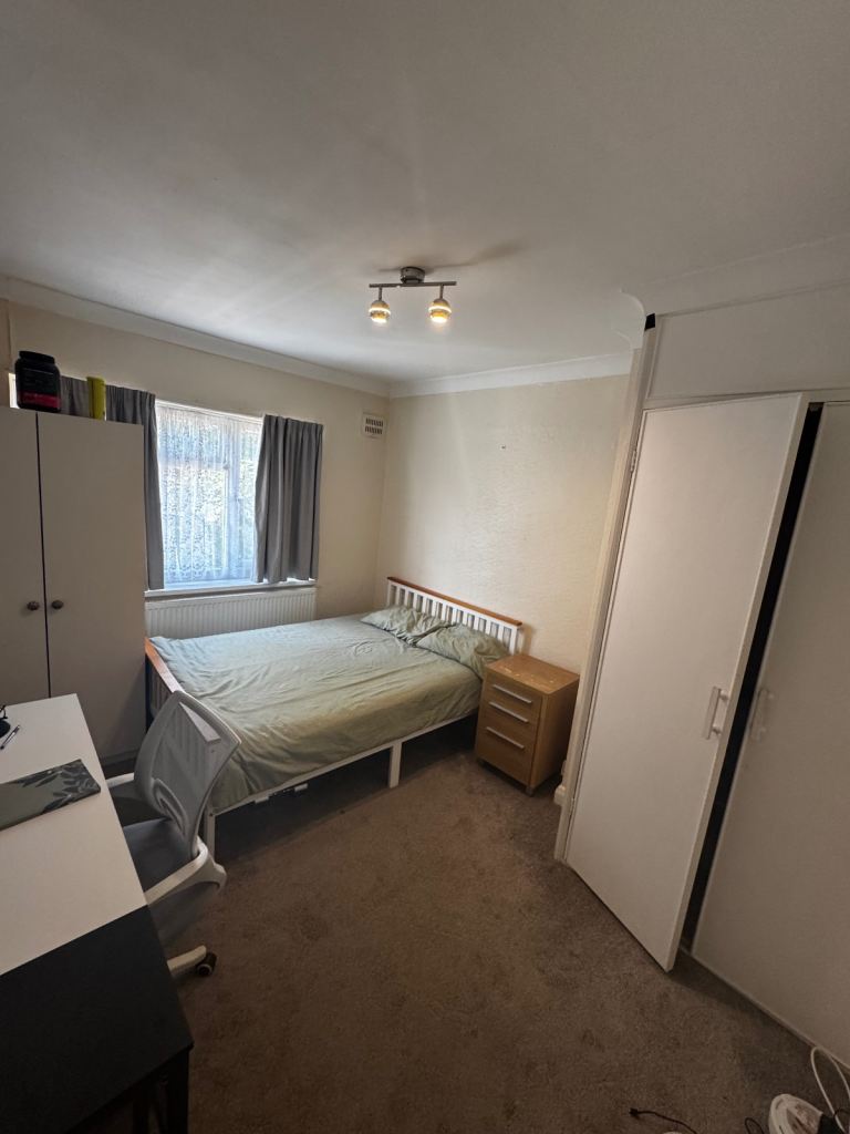 Room for rent