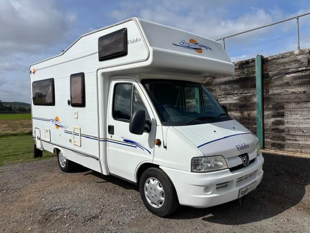 2005 Elddis Sunseeker 400 Four Berth Rear Lounge Motorhome