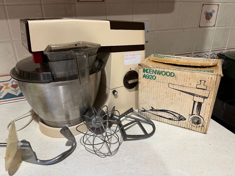 Vintage Kenwood Chef 901E