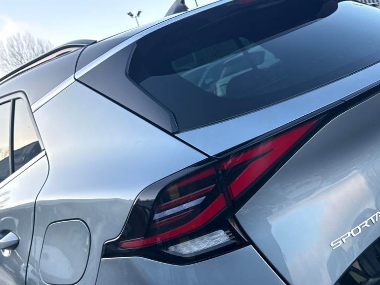 2025 Kia Sportage 1.6T GDi 207 HEV GT-Line S 5dr Auto AWD SUV PETROL/ELECTRIC Automatic