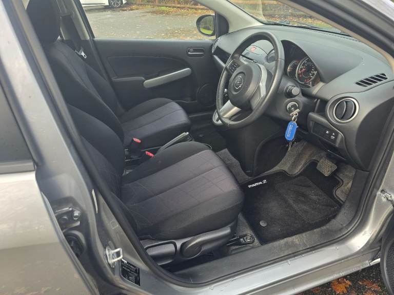 Mazda, 2, Hatchback, 2013, Automatic, 1498 (cc), 5 doors