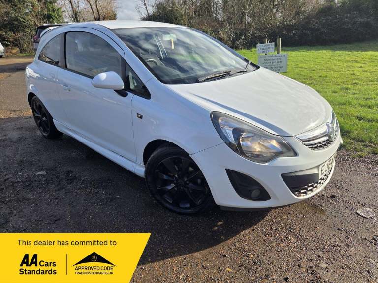 Vauxhall Corsa 1.4 16V Excite Euro 5 3dr (A/C) Petrol Manual