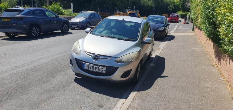 Mazda, 2, Hatchback, 2011, Manual, 1349 (cc), 5 doors