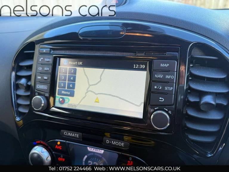 2015 Nissan Juke Tekna SUV Petrol Automatic