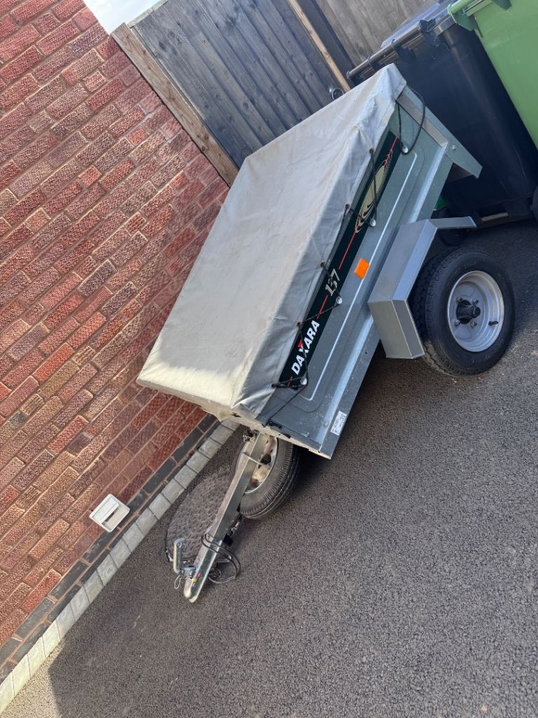 Daxara 137 tipping trailer 