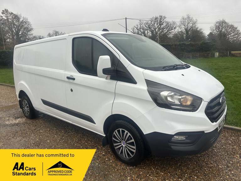2022 Ford Transit Custom 2.0 300 EcoBlue Trend L2 H1 Euro 6 5dr PANEL VAN Diesel Manual