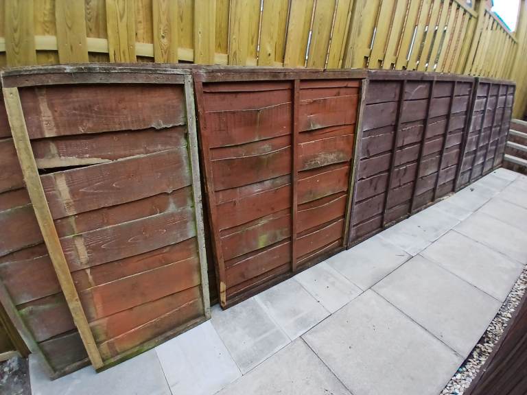 Fence panels 6x4 foot