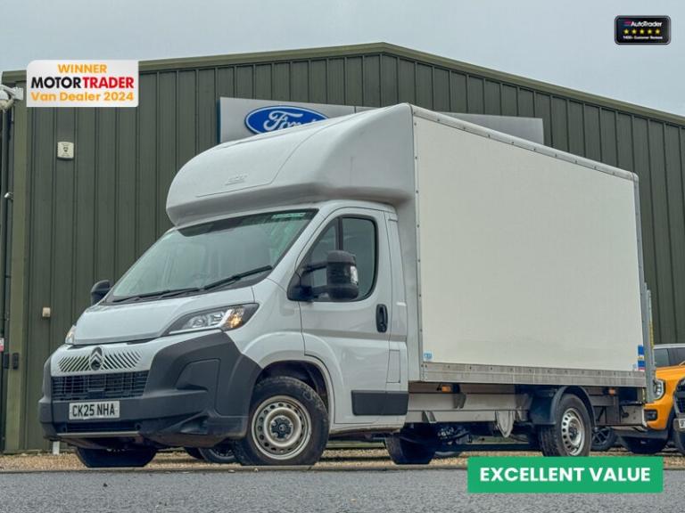 2025 Citroen Relay Luton LWB L3 Enterprise Tail Lift 35 EURO 6 SELECT Luton Diesel Manual