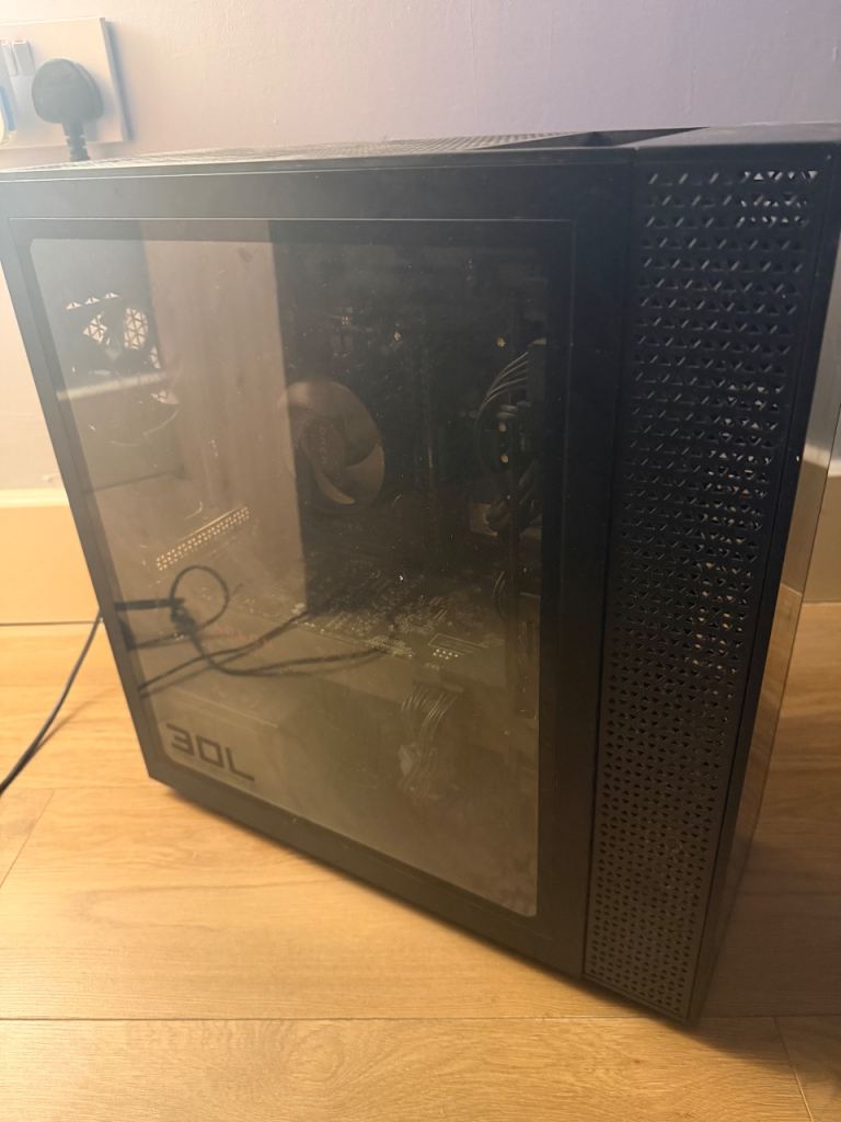 HP OMEN 30L Gaming PC – Good Condition