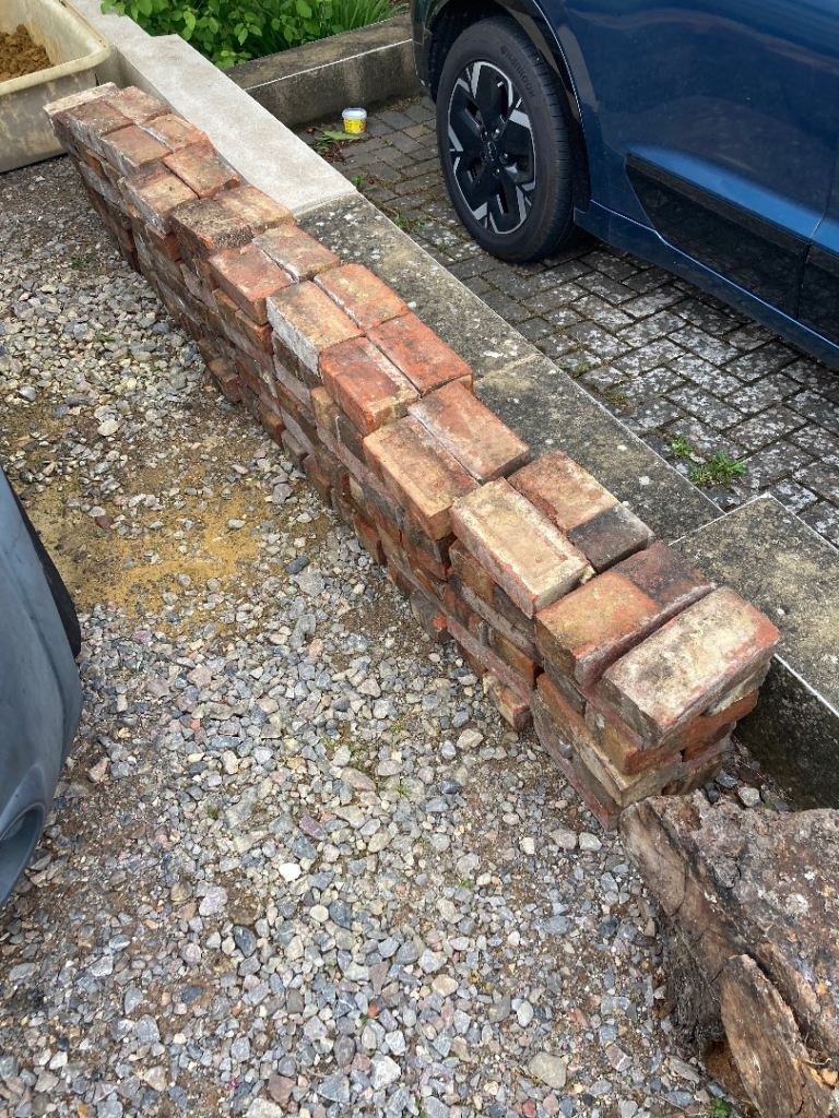 Reclaimed Red Bricks - Approx 130 available 