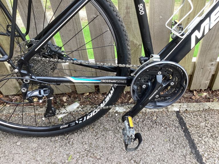 Merida Crossway hybrid bycycle
