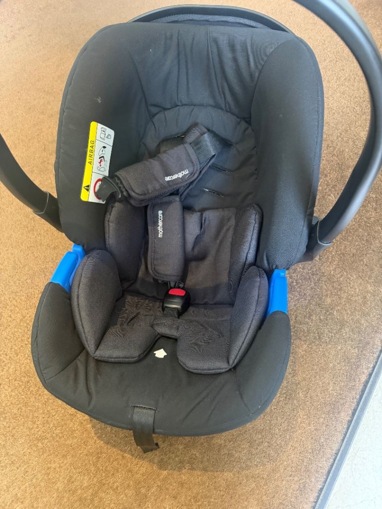 Baby car seat like new