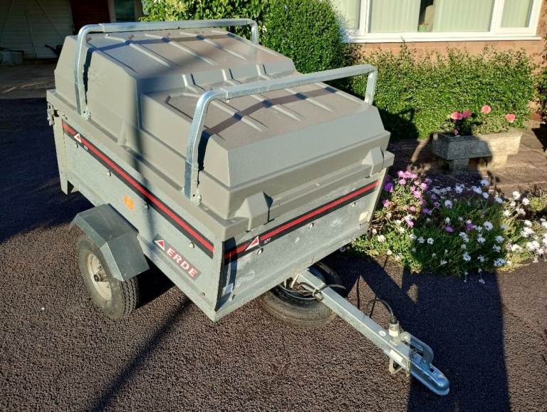 Erde 121 tipping trailer with ABS hardtop, load bars and spare wheel.