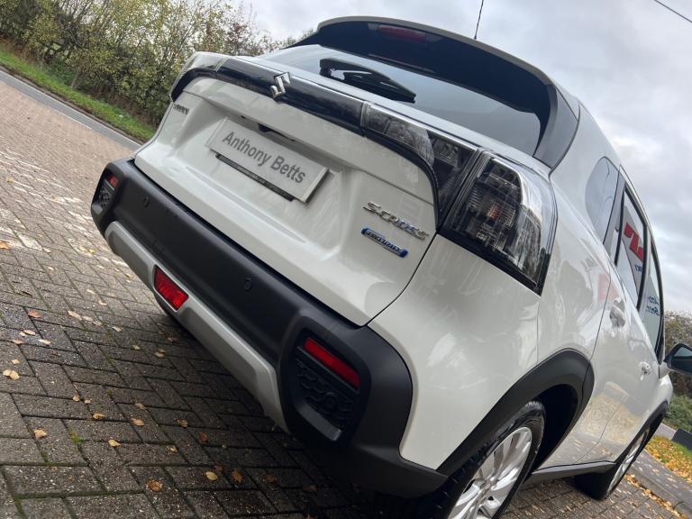 2023 Suzuki SX4 S-Cross 1.4 Boosterjet 48V Hybrid Motion 5dr HATCHBACK PETROL Manual