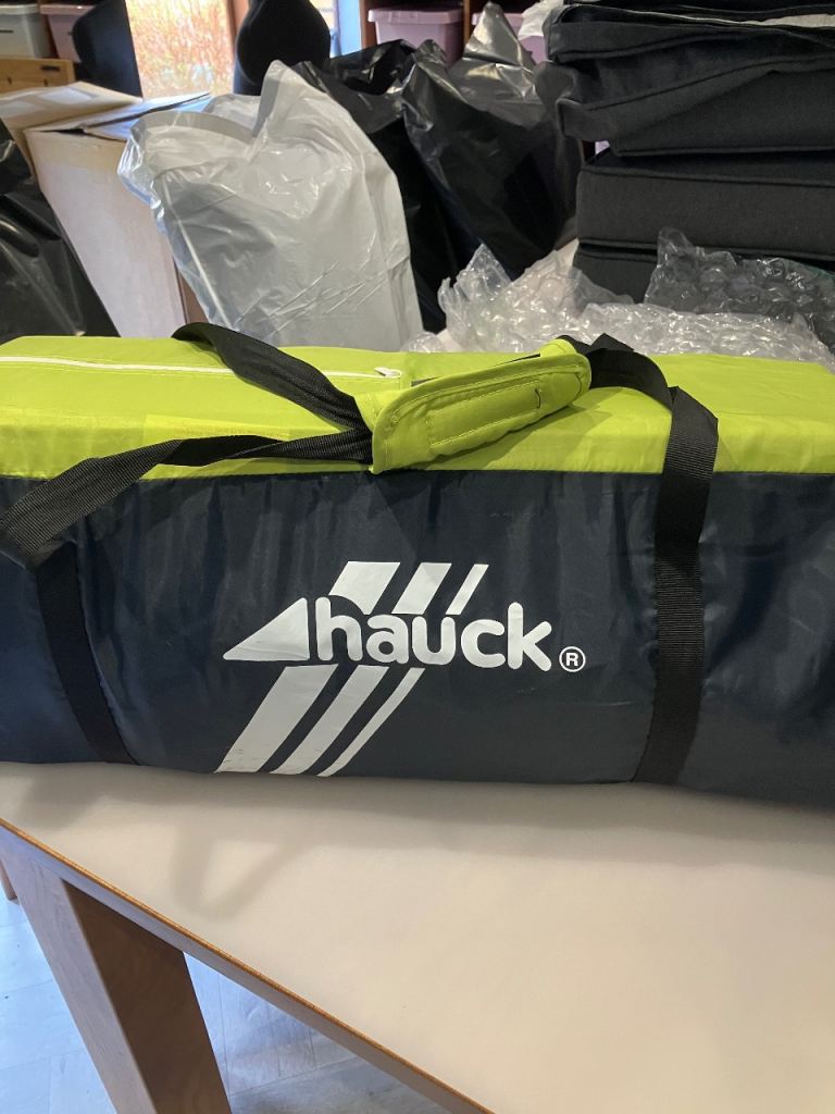Hauck ‘Dream n Play’ Travel cot