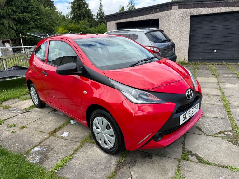 Toyota, AYGO, Hatchback, 2016, Manual, 998 (cc), 3 doors