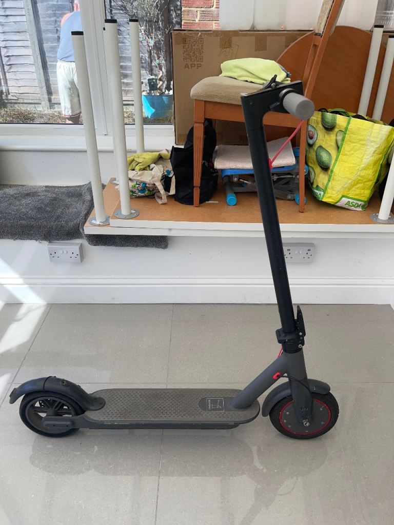 Xiaomi Electric Scooter with Charger – Good Condition