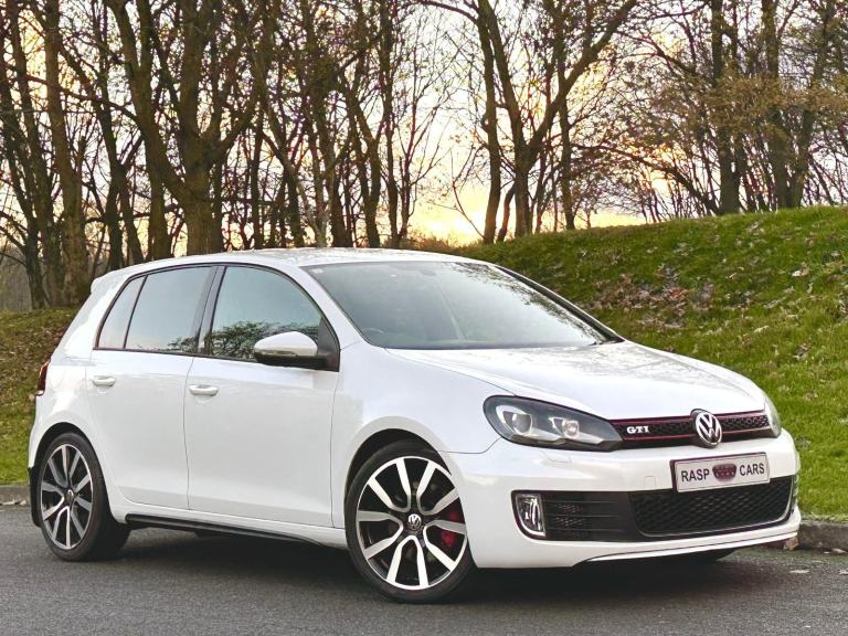 2011 Volkswagen Golf GTI 2.0 TFSI ADIDAS Edition - DSG Rare Model Pearl White 