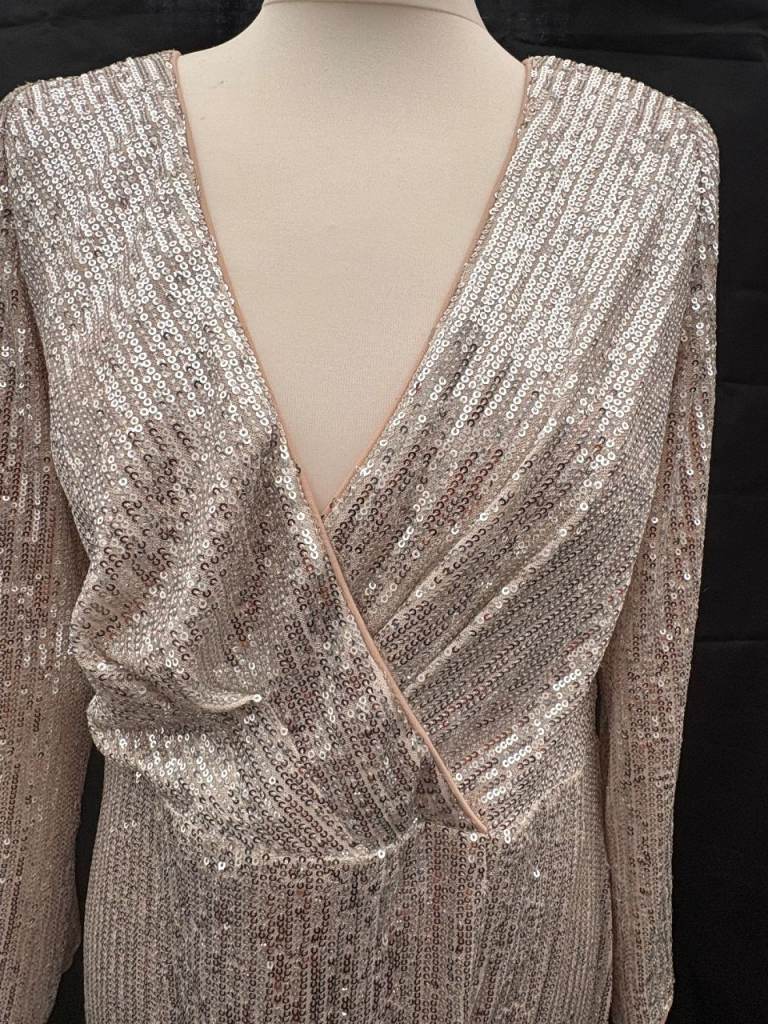 Professional Dressmaker – Alterations & Pattern Cutting | Home Studio – Kent