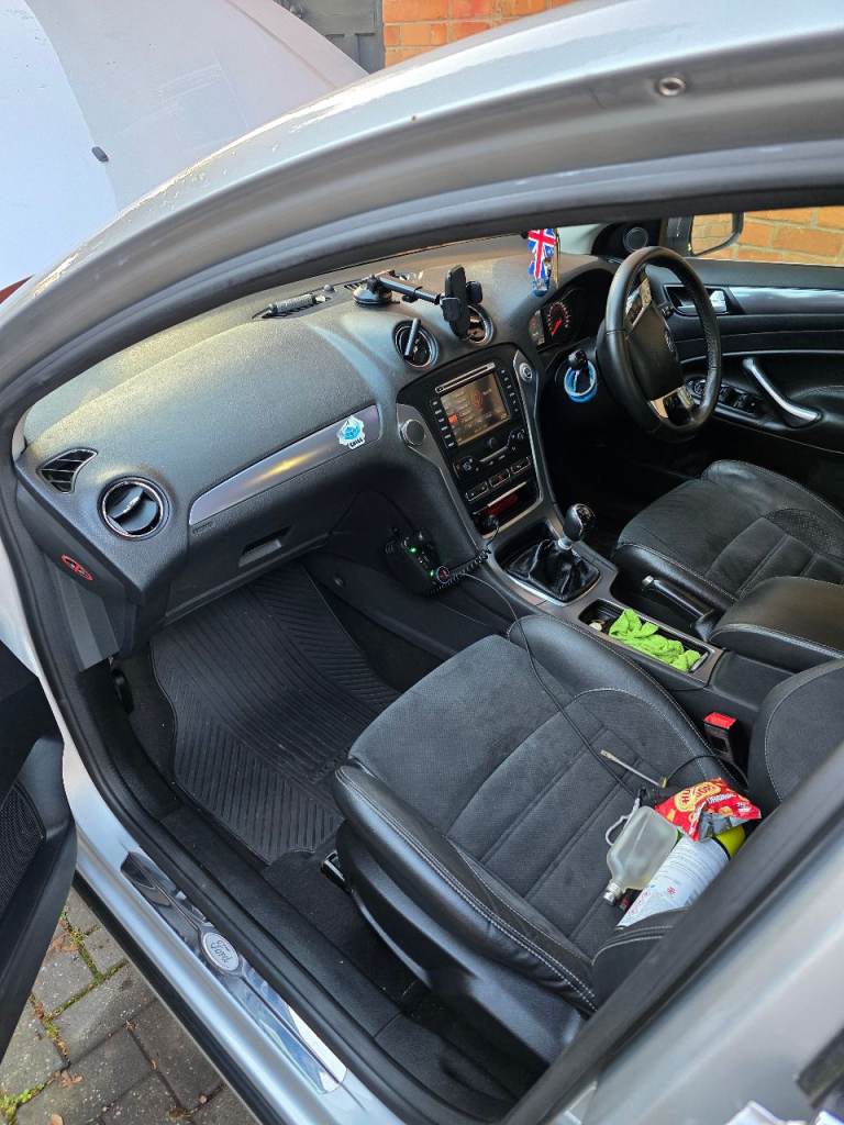 Ford, MONDEO, Hatchback, 2013, Manual, 1997 (cc), 5 doors