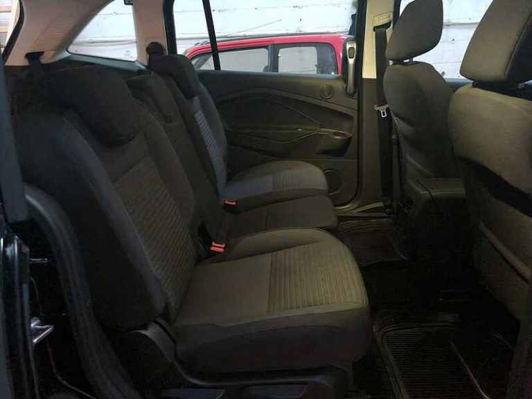 2017 Ford Grand C-Max T EcoBoost Titanium MPV Petrol Manual