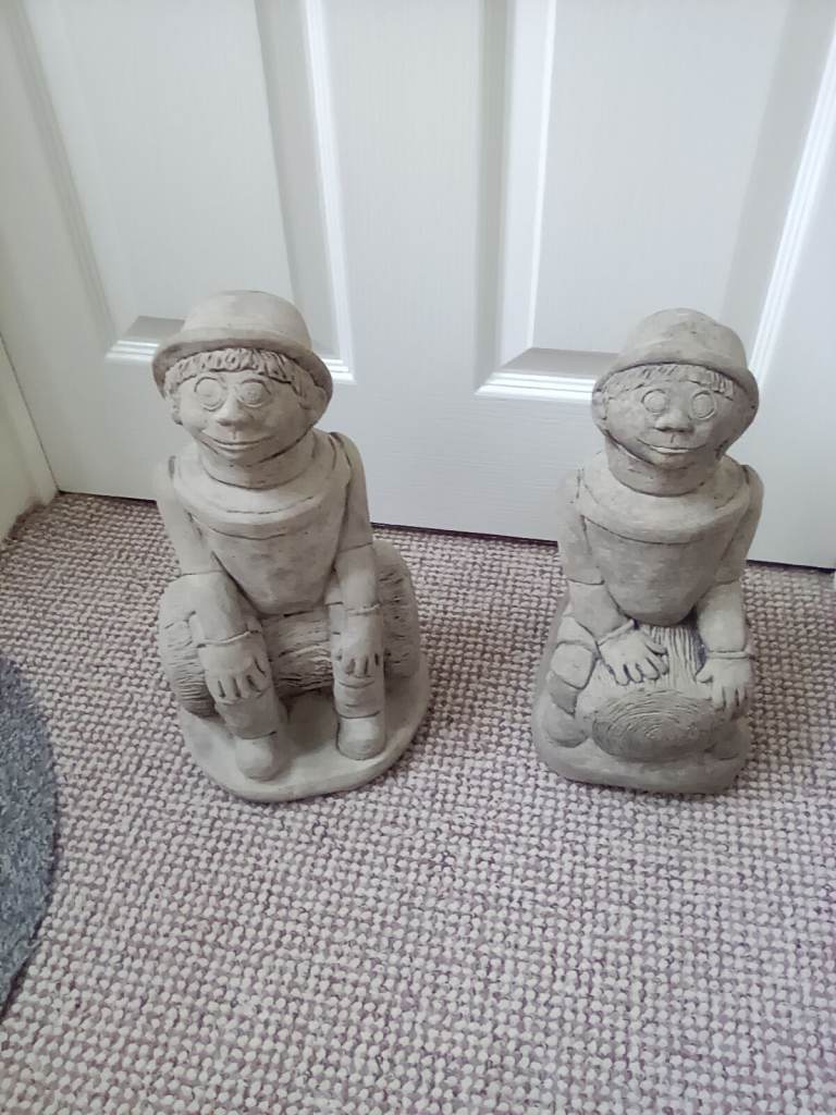 Garden figures
