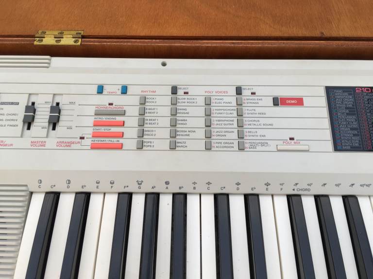 Vintage Hohner PSK25 Electronic Poly Voice Keyboard