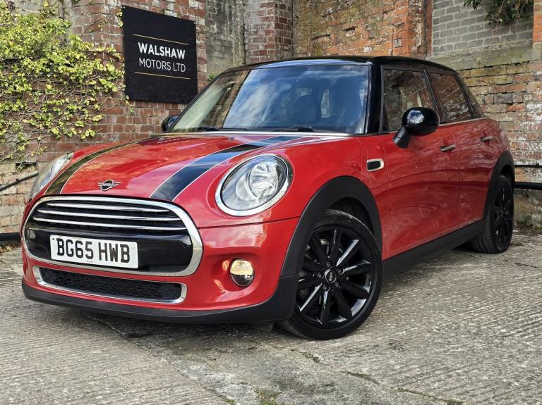 MINI HATCH 1.5 5-Door Hatch Cooper 2015