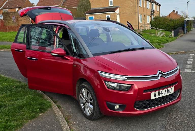 2014 Citroen Grand C4 Picasso Automatic Road tax 20£ per year 
